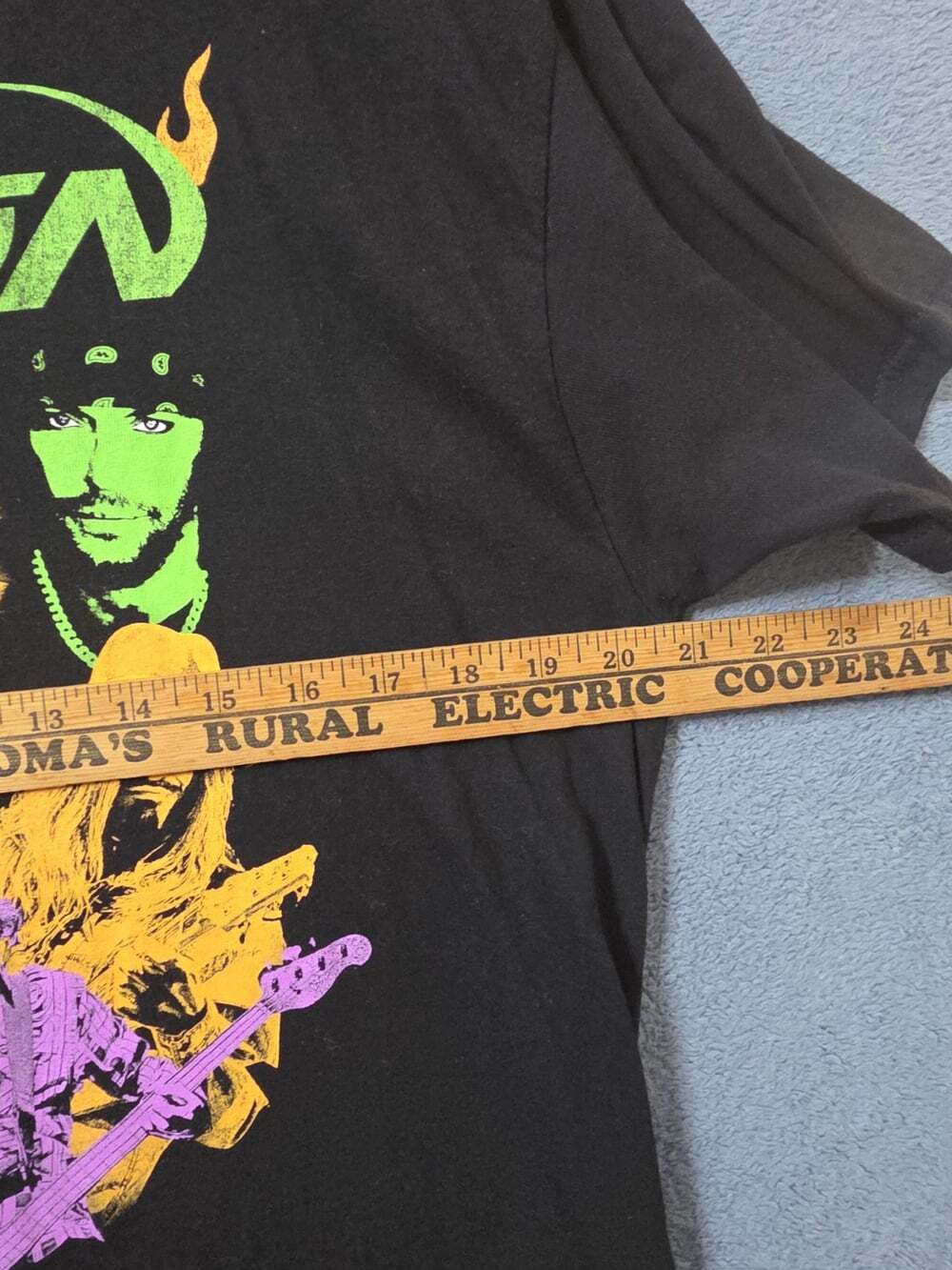 Poison Concert T Shirt Large 2022 Stadium Tour Black Tee Rock - Picture 3 of 7